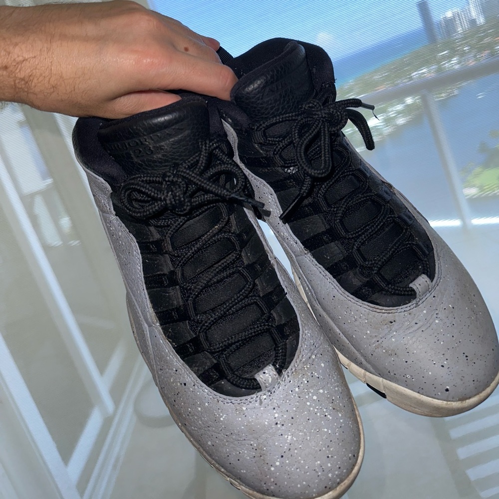 Jordan 10 Retro Light Smoke Grey Size 10